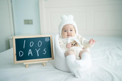 神木宝宝多大开始攒肚子